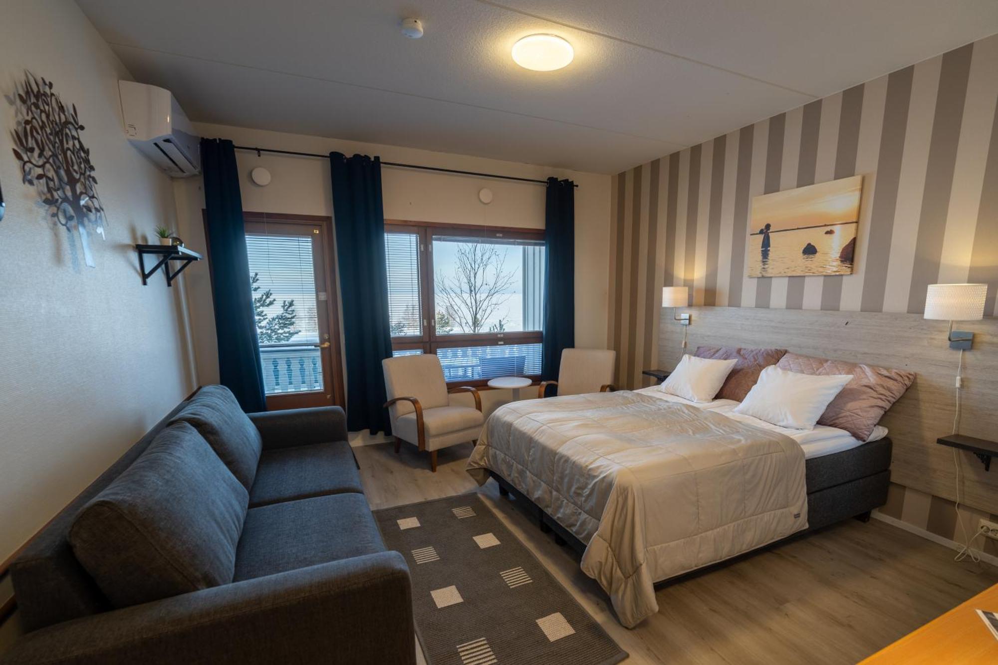 Hotel Lokkilinna Калайоки Экстерьер фото